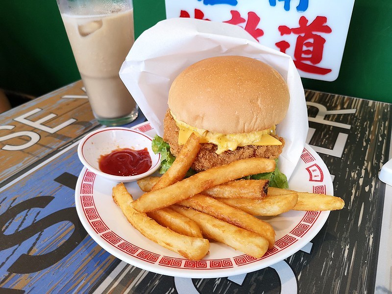 2020-09-08-13-09-32-513