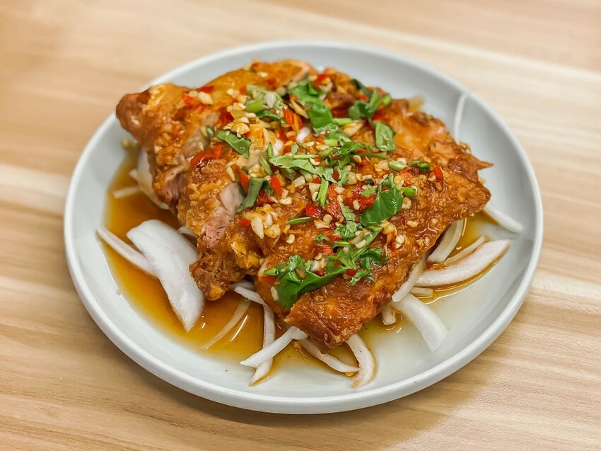 ｜三重美食｜來碗泰｜巨開胃正宗泰式料理 平價美味吃得飽