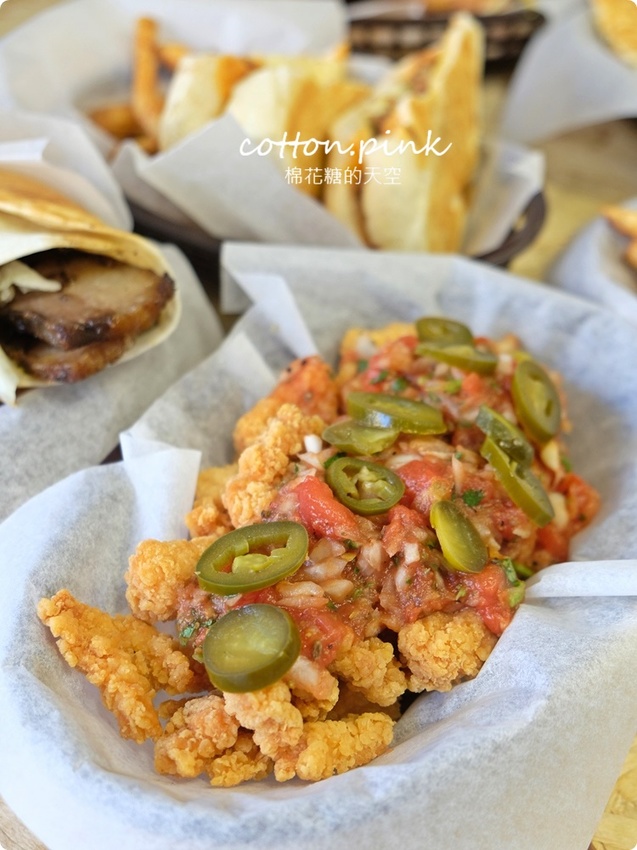 台中海線最新美食推薦|瘋狂傑克古巴三明治好吃到沒朋友、現做荷蘭鬆餅外面吃不到，凌晨兩點都吃得到美式好料