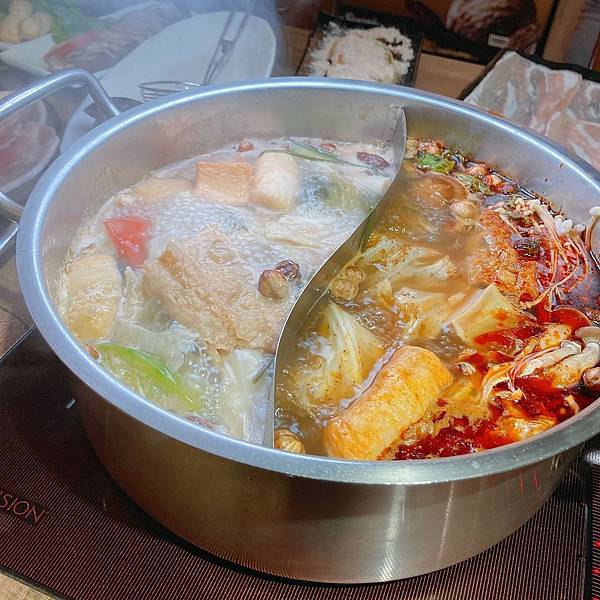 新北 永和區 李白湯 鴛鴦麻辣鍋5.JPG
