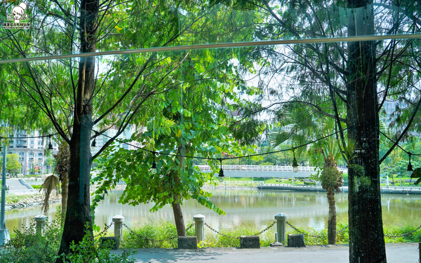聚餐推薦 愛河之心 網美餐廳 溫室 森林 精緻 細膩 聚餐 約會 包場 婚宴