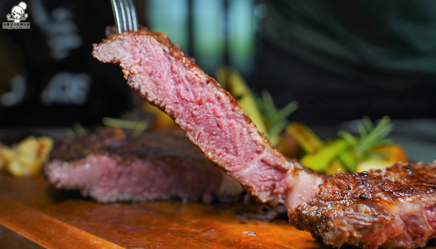 聚餐推薦 愛河之心 網美餐廳 溫室 森林 精緻 細膩 聚餐 約會 包場 婚宴
