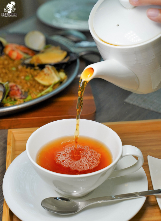 聚餐推薦 愛河之心 網美餐廳 溫室 森林 精緻 細膩 聚餐 約會 包場 婚宴