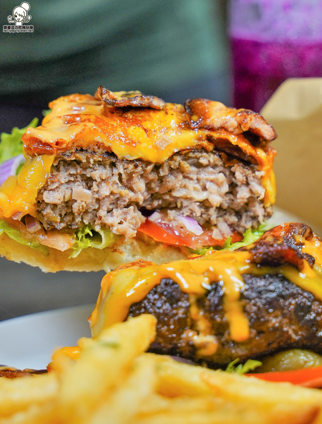 聚餐推薦 愛河之心 網美餐廳 溫室 森林 精緻 細膩 聚餐 約會 包場 婚宴
