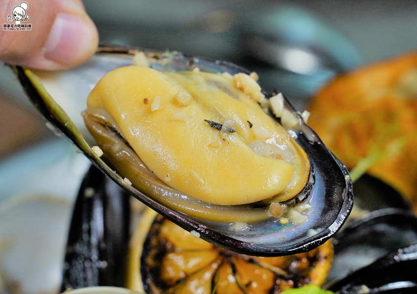 聚餐推薦 愛河之心 網美餐廳 溫室 森林 精緻 細膩 聚餐 約會 包場 婚宴