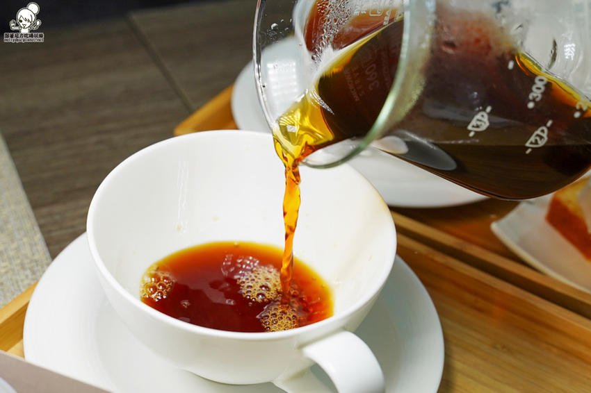 聚餐推薦 愛河之心 網美餐廳 溫室 森林 精緻 細膩 聚餐 約會 包場 婚宴