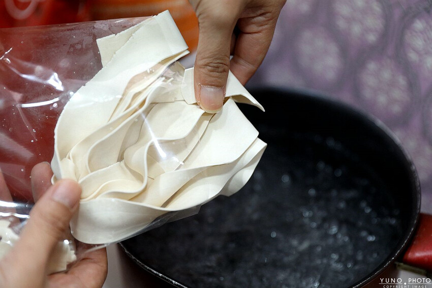 台北市大安區好食圓滿Wholesome food 宅配牛肉麵推薦！厚切銷魂牛肉麵肥嫩多汁超涮嘴 嗜辣必嘗麻辣鴨血豆腐