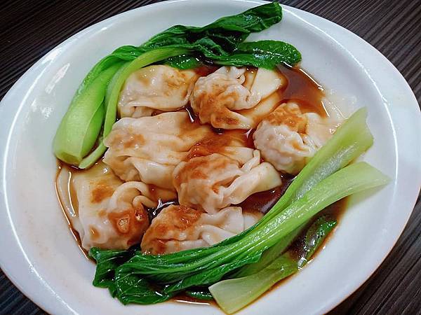 /tmp/phpnnk6cL /tmp/phpnnk6cL