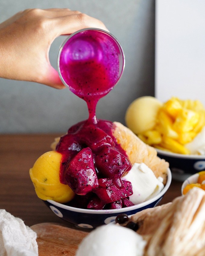 【友誼冰菓室】台北吳興商圈、北醫附近新開幕冰店，主打新鮮水果雪花冰、小半水果刨冰還有手工冰淇淋雪酪，手工自製且不添加香料、防腐劑、水果產地直送！ - 阿華田的美食日記