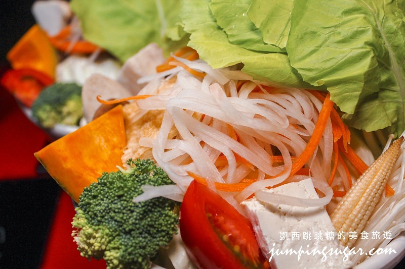 內湖美食 東湖葫洲站 紅音涮涮鍋 火鍋222 內湖美食 東湖葫洲站 紅音涮涮鍋 火鍋222
