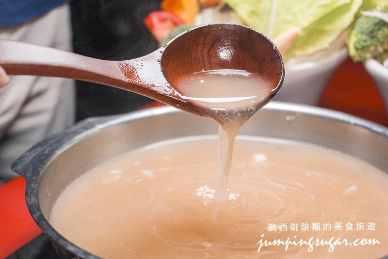 內湖美食 東湖葫洲站 紅音涮涮鍋 火鍋122 內湖美食 東湖葫洲站 紅音涮涮鍋 火鍋122