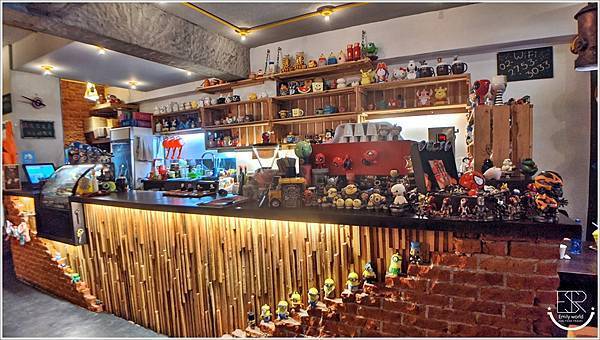 TankQ Cafe & Bar 松菸店 (22).jpg