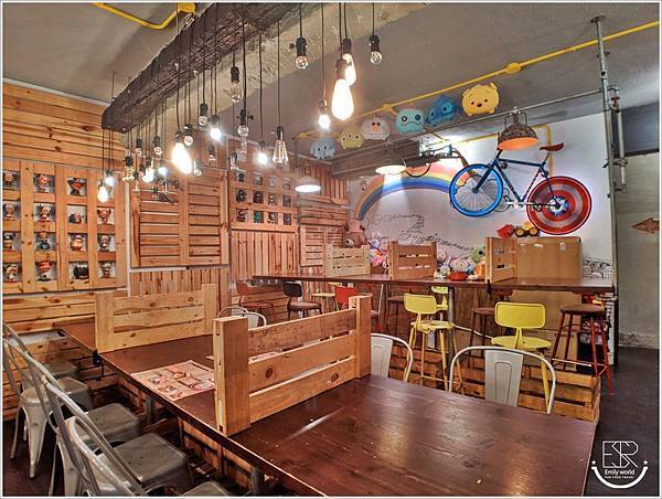 TankQ Cafe & Bar 松菸店 (18).jpg