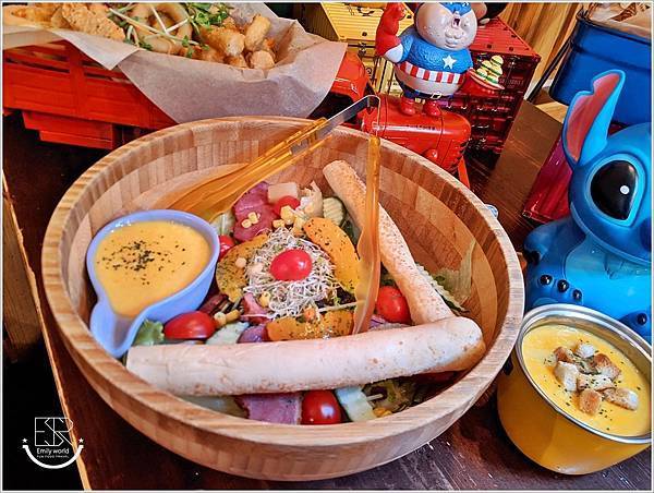 TankQ Cafe & Bar 松菸店 (27).jpg