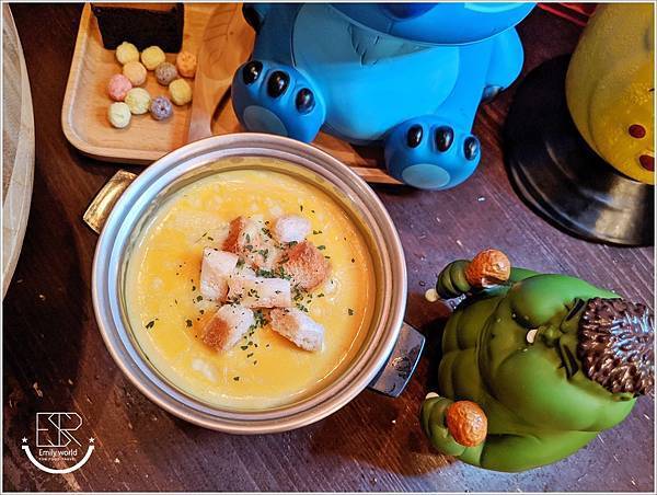 TankQ Cafe & Bar 松菸店 (33).jpg