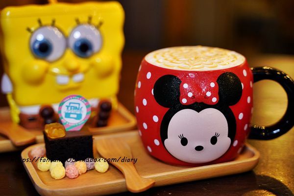 【信義區美式餐廳，約會餐廳】TankQ Cafe %26; Bar 松菸店 超可愛的公仔、杯子，把行李箱、工具箱、貨櫃屋端上桌 好拍又好吃 (54).JPG