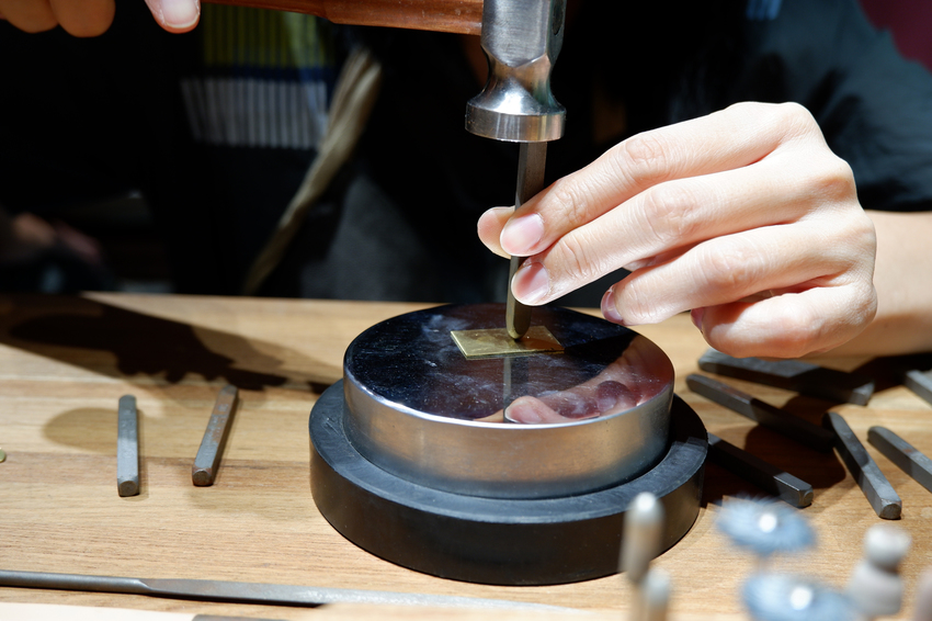 以覺學 intzuition金工實驗室草悟店-台中旅行約會景點,金工藝術體驗