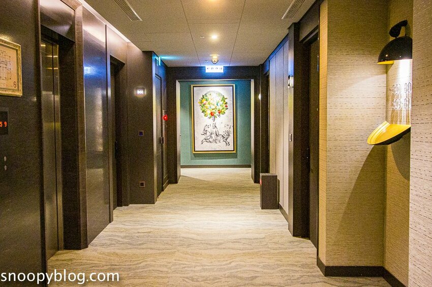 【台北內湖住宿】凱旋酒店Just Palace｜內湖科學園區飯店～近港墘捷運站步行6分鐘，愛麗絲夢遊仙境主題飯店