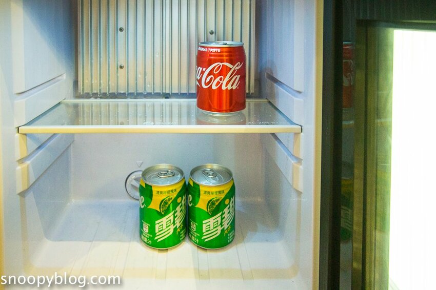 【台北內湖住宿】凱旋酒店Just Palace｜內湖科學園區飯店～近港墘捷運站步行6分鐘，愛麗絲夢遊仙境主題飯店