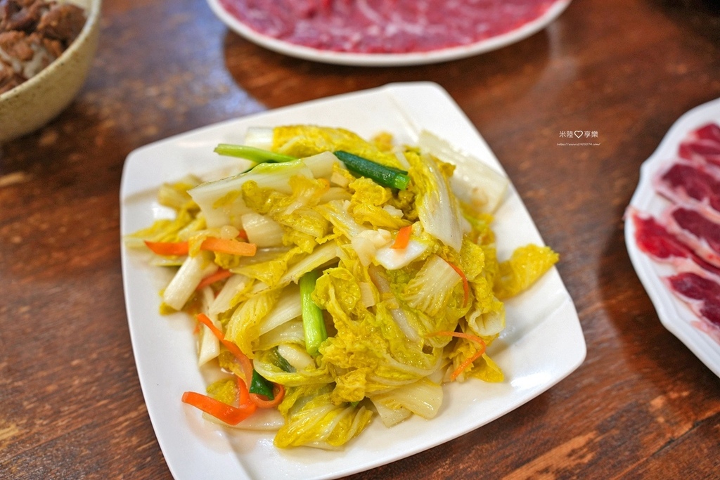 嘉義溫體牛肉鍋推薦，東方葉全牛料理，鮮甜美味必訪！