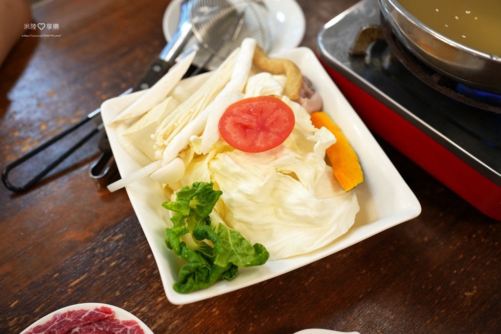 嘉義溫體牛肉鍋推薦，東方葉全牛料理，鮮甜美味必訪！