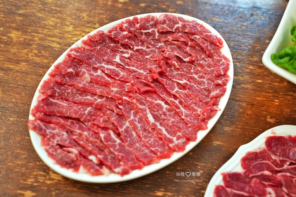 嘉義溫體牛肉鍋推薦，東方葉全牛料理，鮮甜美味必訪！