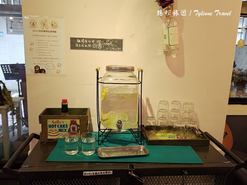 無論是與好友相聚還是帶上毛小孩來放鬆,這間餐酒館的精緻料理和寧靜氛圍都能讓你忘卻煩憂。