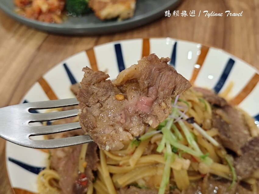 無論是與好友相聚還是帶上毛小孩來放鬆,這間餐酒館的精緻料理和寧靜氛圍都能讓你忘卻煩憂。