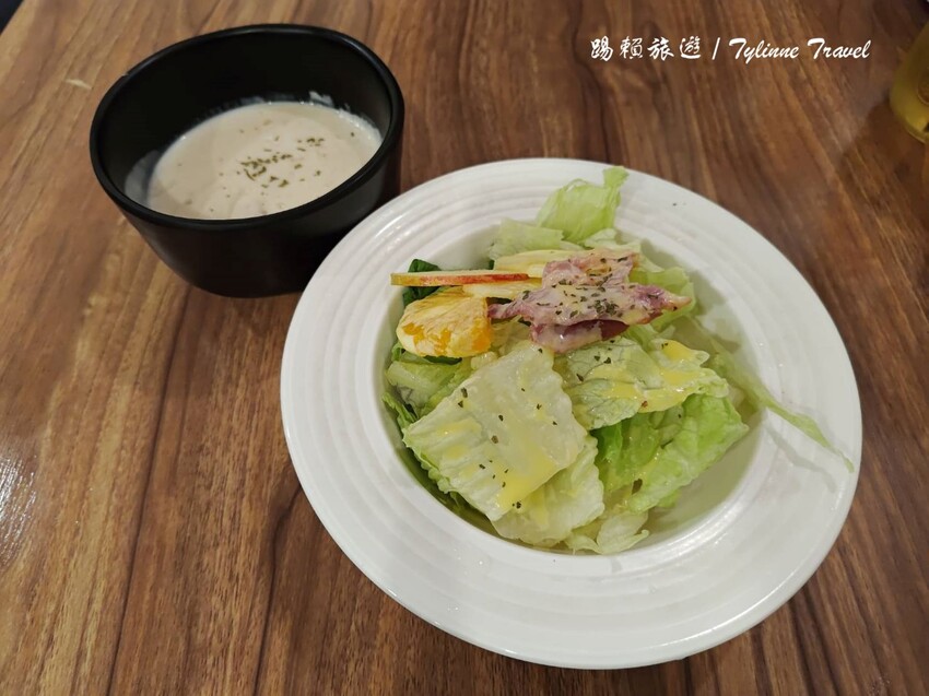 無論是與好友相聚還是帶上毛小孩來放鬆,這間餐酒館的精緻料理和寧靜氛圍都能讓你忘卻煩憂。