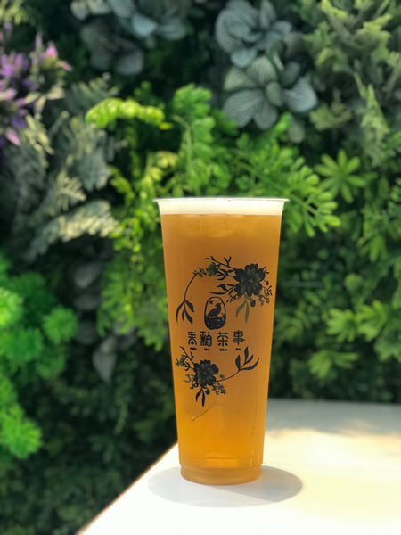 （新莊）新開幕優惠！台中人氣茶飲插旗雙北　超華麗青花瓷奶蓋藍柑橘冰沙美到像藝術品－青釉茶事 新莊店