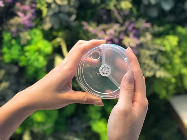 （新莊）新開幕優惠！台中人氣茶飲插旗雙北　超華麗青花瓷奶蓋藍柑橘冰沙美到像藝術品－青釉茶事 新莊店