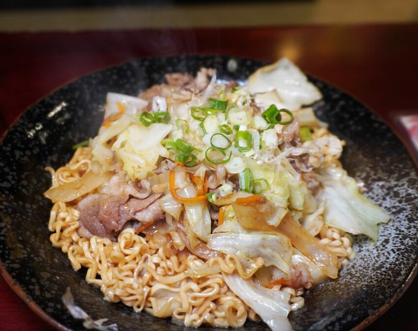 新北中和｜酒聚居酒屋｜鄰近景安捷運站，CP值超高的人氣居酒屋，18天生啤酒只需60元 – 袁彬的美食旅遊筆記