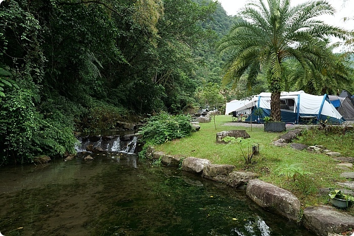 鳳梨屋水上莊園⎮豪華露營露墅Villa。免搭帳直接入住,瀑布鞦韆、鳯梨戲水池,沁涼泉水超過癮,晚上還有夜間高空煙火秀,星空電影院! @捲捲頭 Wonderful 品味。生活 鳳梨屋水上莊園⎮豪華露營露墅Villa。免搭帳直接入住,瀑布鞦韆、鳯梨戲水池,沁涼泉水超過癮,晚上還有夜間高空煙火秀,星空電影院! @捲捲頭 Wonderful 品味。生活