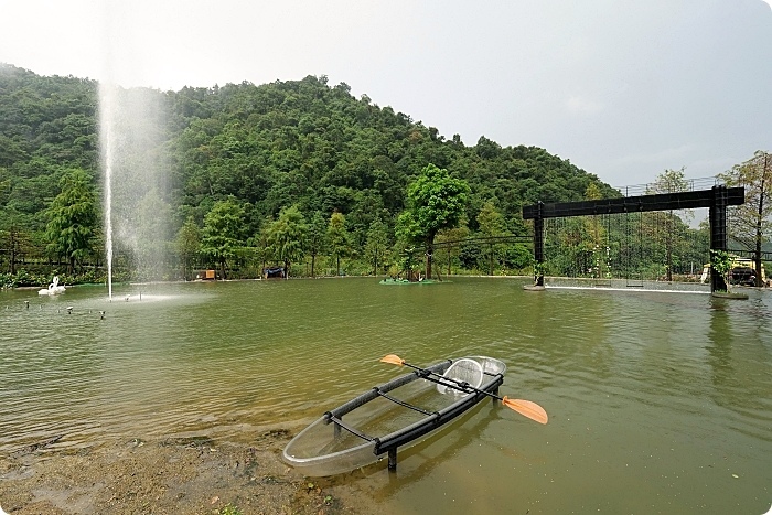 鳳梨屋水上莊園⎮豪華露營露墅Villa。免搭帳直接入住,瀑布鞦韆、鳯梨戲水池,沁涼泉水超過癮,晚上還有夜間高空煙火秀,星空電影院! @捲捲頭 Wonderful 品味。生活 鳳梨屋水上莊園⎮豪華露營露墅Villa。免搭帳直接入住,瀑布鞦韆、鳯梨戲水池,沁涼泉水超過癮,晚上還有夜間高空煙火秀,星空電影院! @捲捲頭 Wonderful 品味。生活