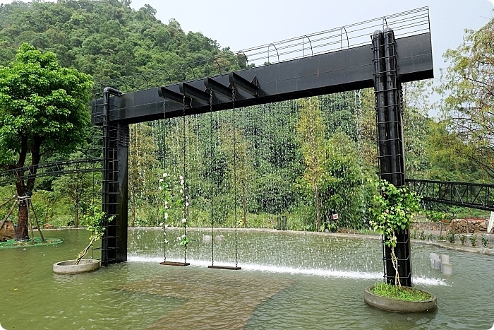 鳳梨屋水上莊園⎮豪華露營露墅Villa。免搭帳直接入住,瀑布鞦韆、鳯梨戲水池,沁涼泉水超過癮,晚上還有夜間高空煙火秀,星空電影院! @捲捲頭 Wonderful 品味。生活 鳳梨屋水上莊園⎮豪華露營露墅Villa。免搭帳直接入住,瀑布鞦韆、鳯梨戲水池,沁涼泉水超過癮,晚上還有夜間高空煙火秀,星空電影院! @捲捲頭 Wonderful 品味。生活