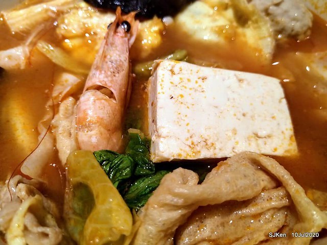 Tomato pork hot pot , Taipei, Taiwan, SJKen, July, 10, 2020.