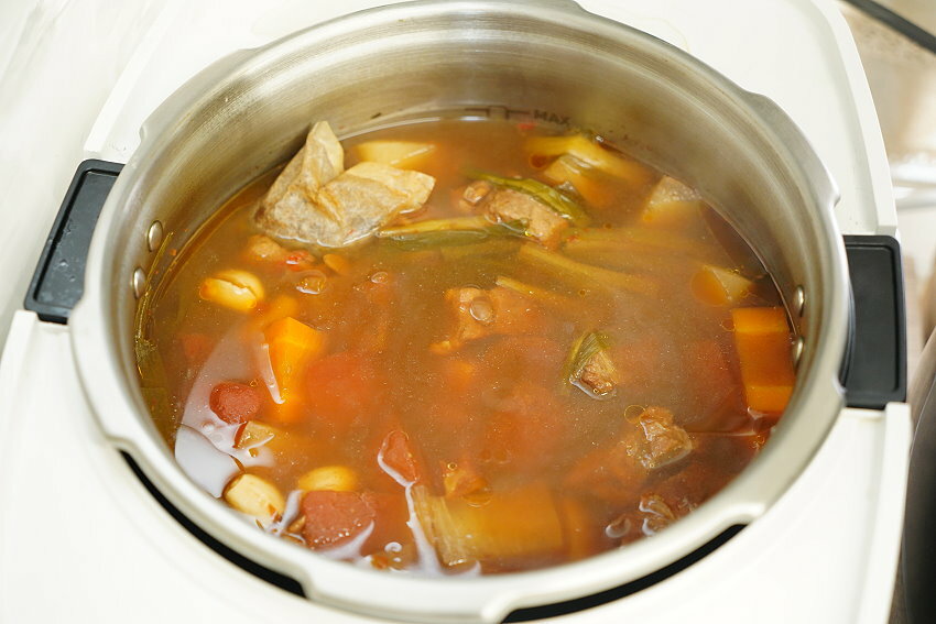 【宅配】陞煇食品.超狂豪華火鍋組前500名送戰斧豬排2隻、加LINE友送貢丸!