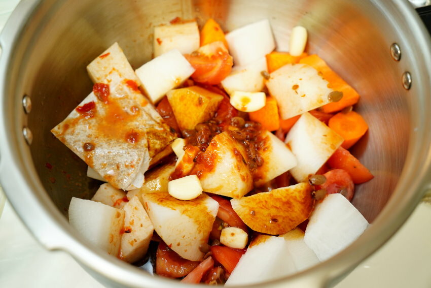 【宅配】陞煇食品.超狂豪華火鍋組前500名送戰斧豬排2隻、加LINE友送貢丸!