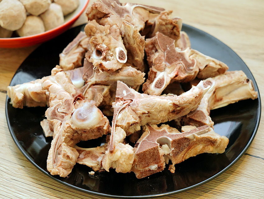 【宅配】陞煇食品.超狂豪華火鍋組前500名送戰斧豬排2隻、加LINE友送貢丸!