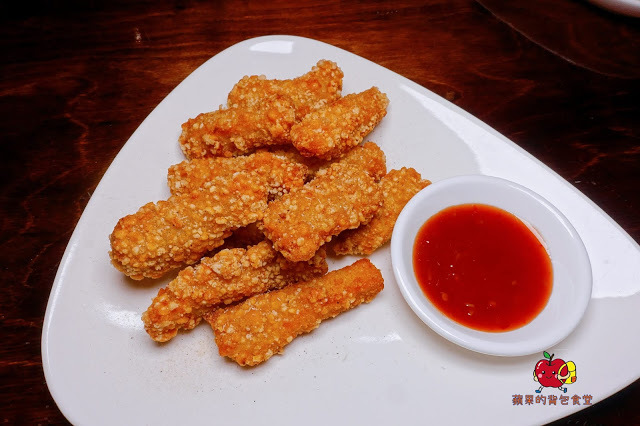 [食記] 新竹東區-墨簡單料理 居酒屋(晚上時段) 必點老皮嫩肉豆腐香開胃酸  微微的電流花椒川味椒麻雞 隱藏在巷弄裡的美味台式居酒屋