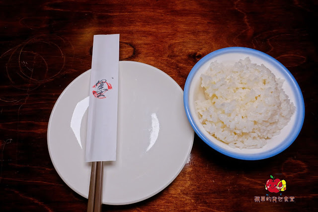 [食記] 新竹東區-墨簡單料理 居酒屋(晚上時段) 必點老皮嫩肉豆腐香開胃酸  微微的電流花椒川味椒麻雞 隱藏在巷弄裡的美味台式居酒屋