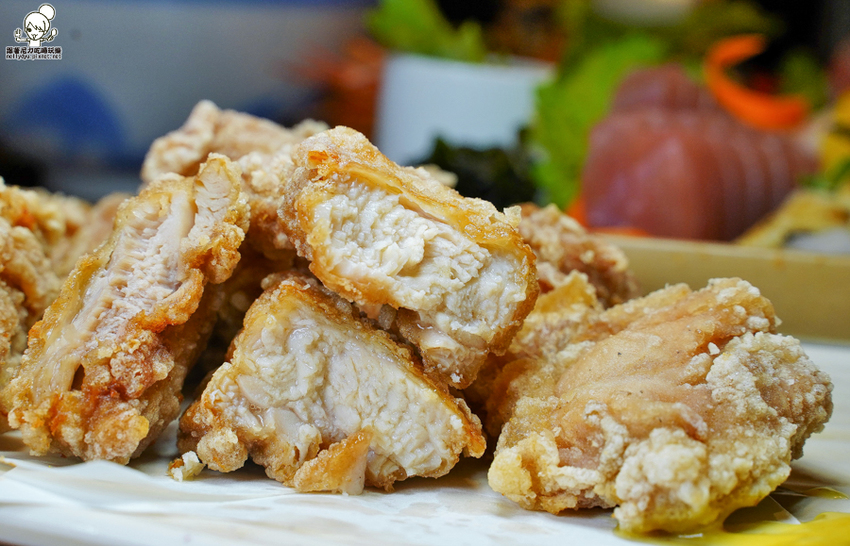 療癒日式鮮味美食、爆料大份量豬排卷壽司、必點創意丼飯，聚餐就愛有樂町日本料理｜壽星贈生魚片蛋糕 - 跟著尼力吃喝玩樂＆親子生活