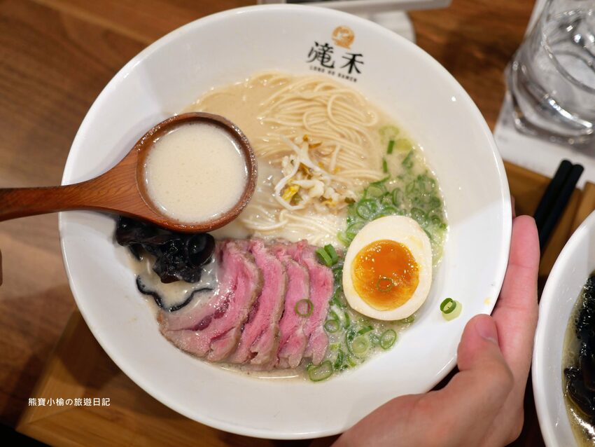 【苗栗竹南美食】滝禾製麵所竹南環市店,文青風日式平價拉麵店!內文附詳細菜單價位介紹。 @熊寶小榆の旅遊日記