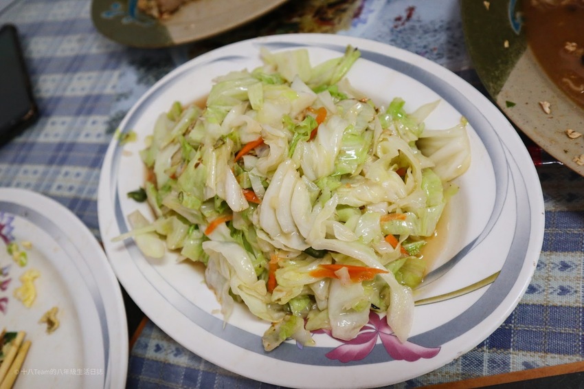 【離島-金門旅遊#7】麗蓮小吃|尋找舅舅記憶中當兵的味道、金門媽媽炒泡麵給你吃!