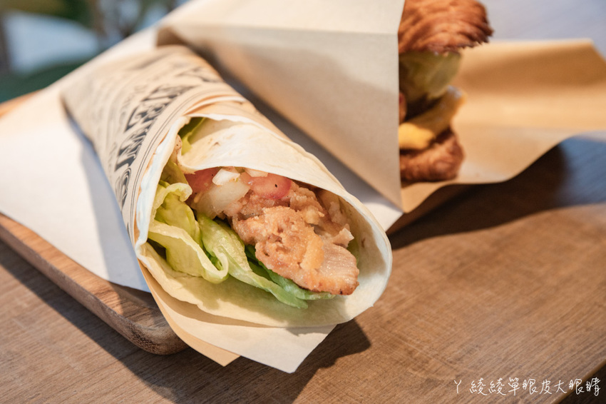 新竹早午餐|是時候,辛志平校長故居後巷的低調早午餐店!像鮭魚卵啵啵口感的爆爆珠氣泡飲