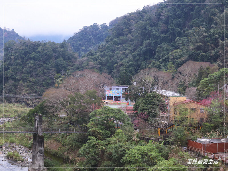張學良文化園區 x三毛故居(夢屋)-新竹/五峰清泉風景區怎麼玩?漫步賞櫻走吊橋逛市集+將軍湯泡腳好舒暢