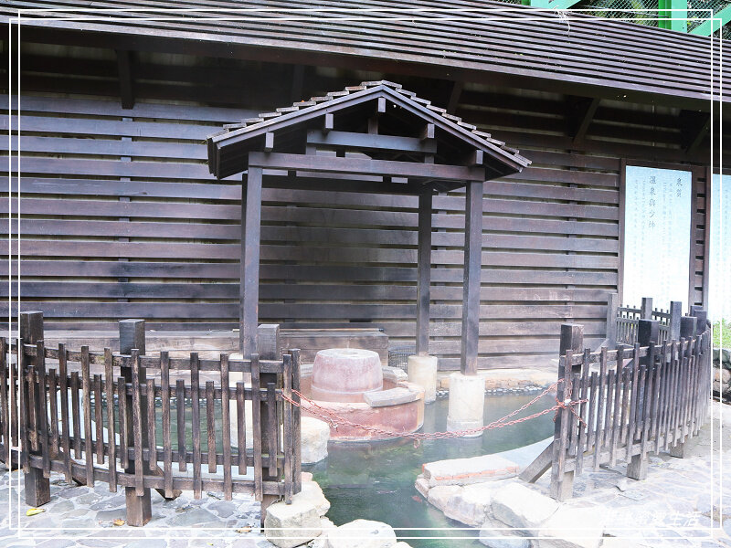 張學良文化園區 x三毛故居(夢屋)-新竹/五峰清泉風景區怎麼玩?漫步賞櫻走吊橋逛市集+將軍湯泡腳好舒暢