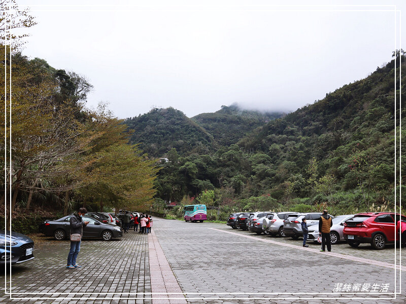 張學良文化園區 x三毛故居(夢屋)-新竹/五峰清泉風景區怎麼玩?漫步賞櫻走吊橋逛市集+將軍湯泡腳好舒暢