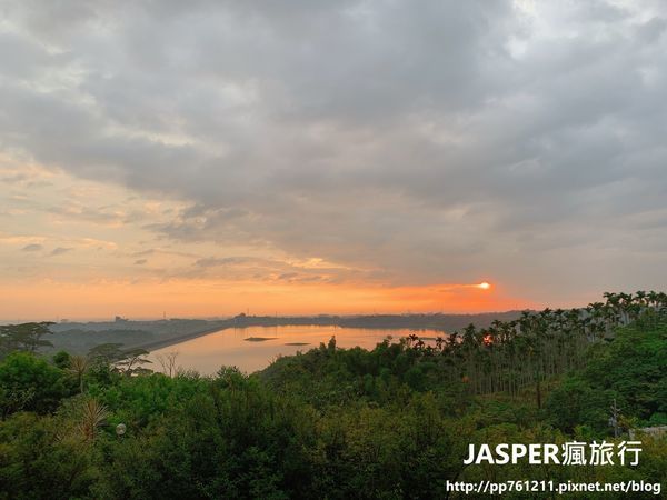 20200613_102836770_iOS