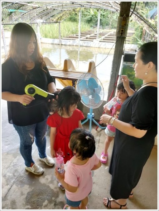 【桃園大溪親子景點】花鹿秘境-李家摸蜆農場．餵小鹿、迷你豬、釣蝦、釣魚、玩水~
